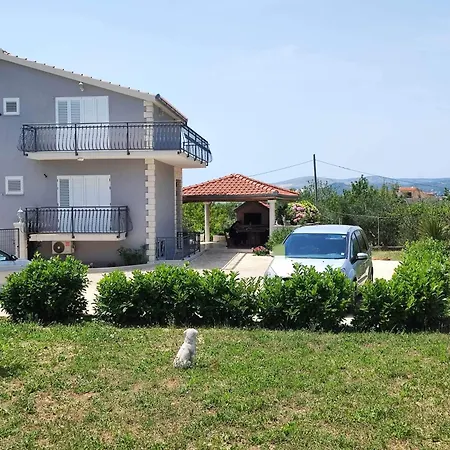 Ivica Apartmán Kaštela